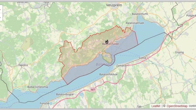 Súlyos baleset történt Balatonfüreden: az egyik jármű lángra kapott!