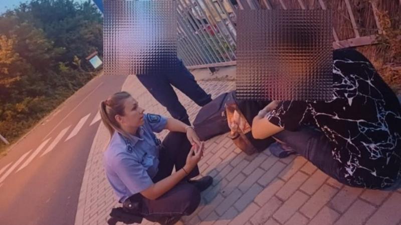 A balatonvilágosi síneken a rendőrök sikeresen megelőztek egy öngyilkossági kísérletet.