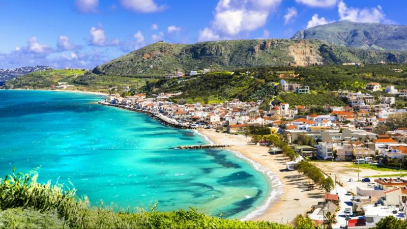 Földrengés rázta meg Kréta szigetét | 24.hu

Kreta szigetét megrázta egy földrengés, amely jelentős aggodalmat keltett a helyiek és a turisták körében. Az esemény részletei még feldolgozás alatt állnak, de a hatóságok már megkezdték a károk felmérését és 