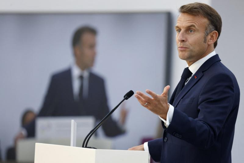 Macron újabb eurómilliárdokat kíván mozgósítani a védelmi kiadások növelése érdekében.