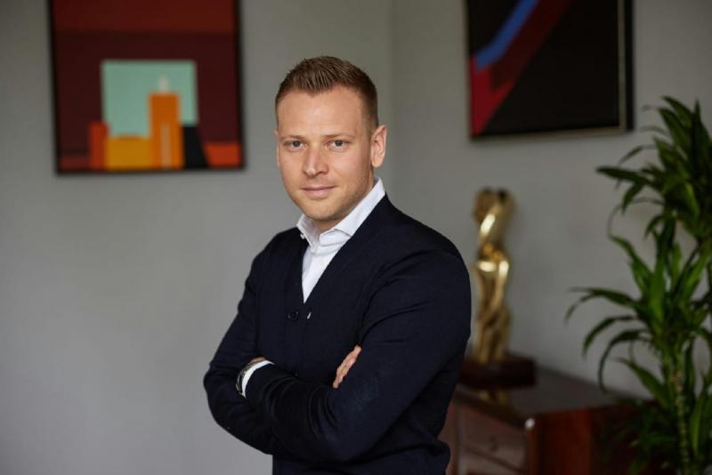 Tiborcz István a Financial Timesnak adott interjújában hangsúlyozta: „Üzletemberként számomra a politika nem képez prioritást.”