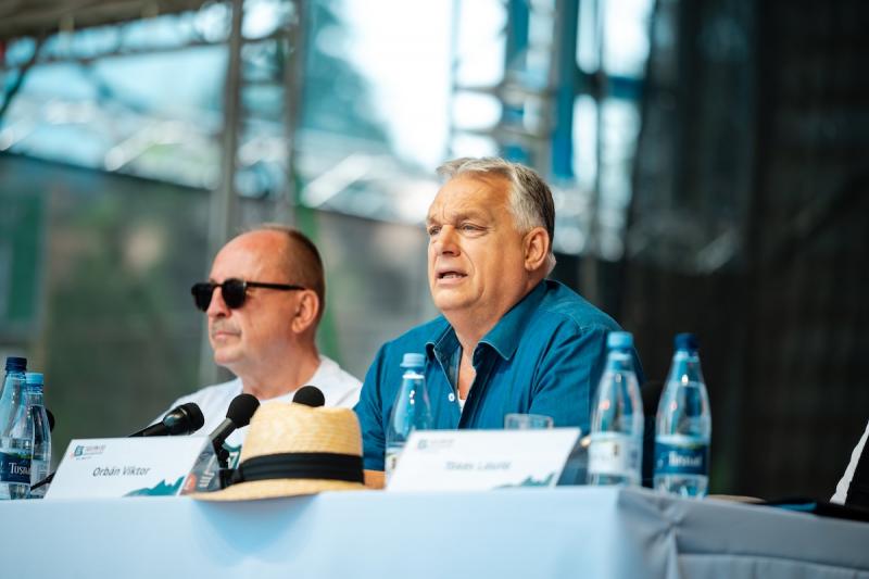 Orbán Viktor kijelentette, hogy ha ő Varga Judit férje lett volna, akkor a jogász és politikus már régóta Magyarország első női miniszterelnökeként tevékenykedne. Ez a megjegyzés rávilágít arra, hogy a kormányfő szerint Varga Judit képességei és vezetői k