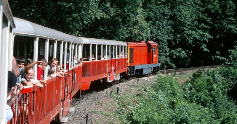 A Széchenyi-hegyen található Gyermekvasút 75 éves jubileuma kapcsán felmerült a Margit-sziget mint lehetséges helyszín is.