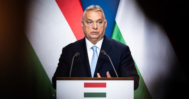 Jerevánban Orbán Viktor egykori angoltanára tölti be a nagyköveti posztot, ami különleges és figyelemre méltó esemény.