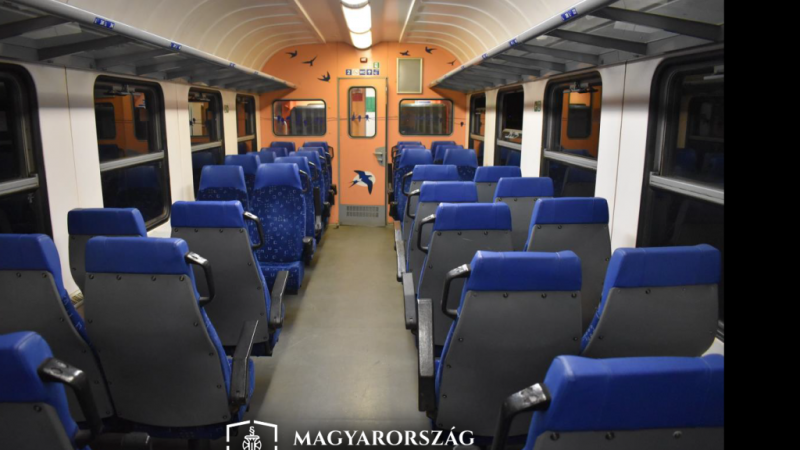 Indok nélkül támadtak rá, és brutálisan megverték egy utast a hatvani vonaton.