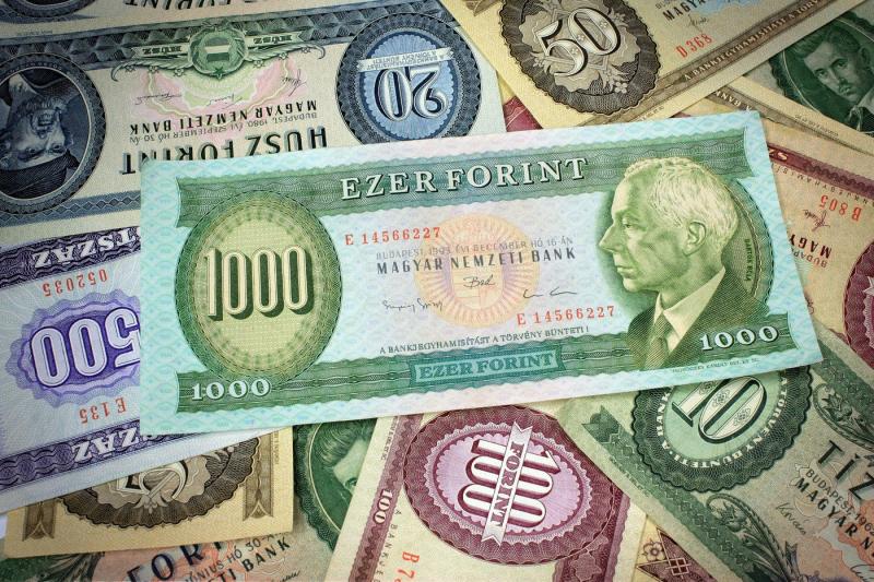 Ezek a magyar bankjegyek 23 millió forintot képviselnek – el sem fogod hinni a szemednek, amikor szembesülsz vele!