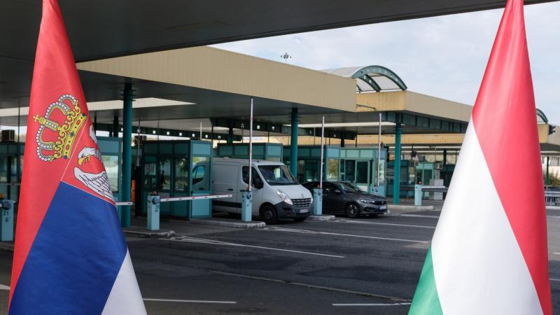 Megérkezett az új szabályozás: a vajdasági magyarok számára egyszerűbbé válik az ingázás.