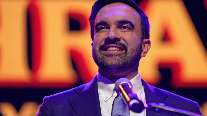 New York városának új polgármestere a Demokrata Párt jelöltje, Zohran Mamdani lett, aki ezzel fontos mérföldkőhöz érkezett a politikai pályafutásában.