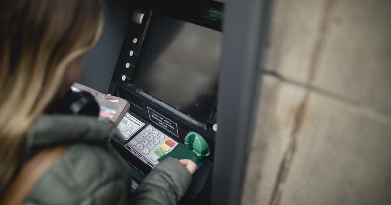 Itt a bankoknak a kormány gyomra, de ez a helyzet mindenki számára kellemetlen következményekkel jár majd.