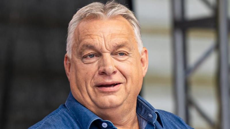 A kormány bejelentette, hogy 2026-ra 860 milliárd forintos döntést hozott, amely jelentős hatással lesz az ország gazdasági helyzetére. A részletek még nem nyilvánosak, de a várakozások szerint a pénz felhasználása kulcsszerepet játszik majd a jövőbeli fe